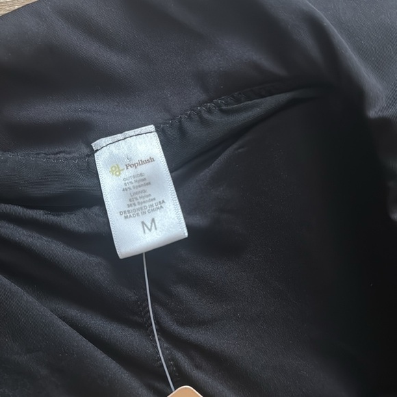 Elegant Black Maxi Dress - Picture 5 of 6